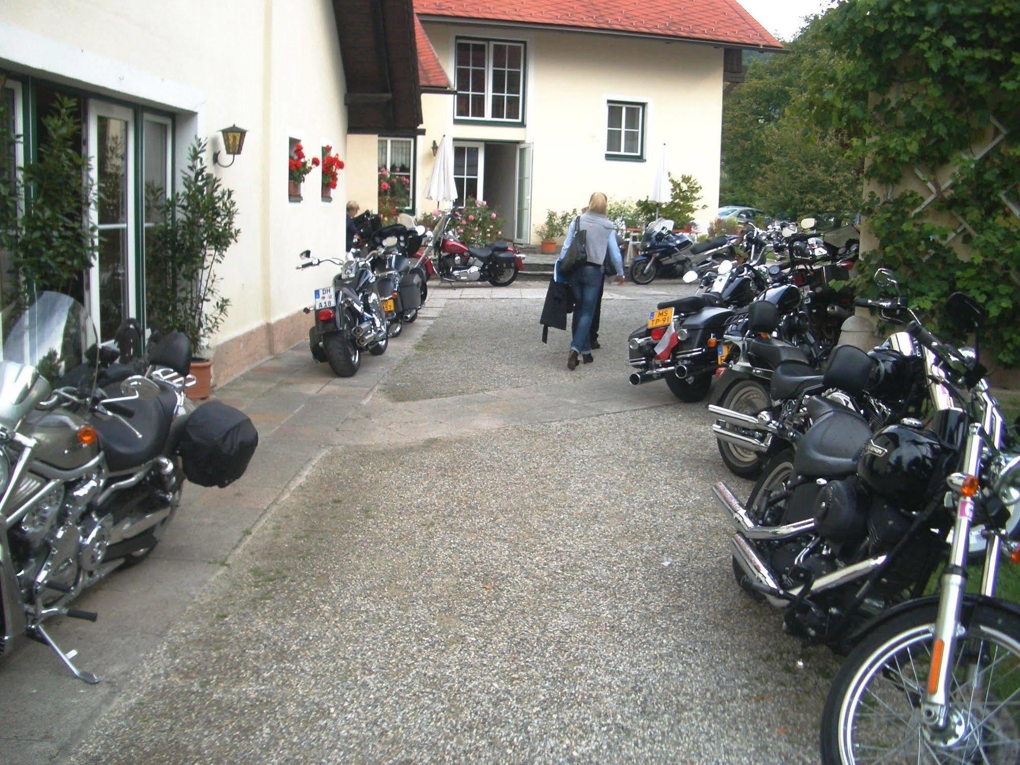 Landhaus Strussnighof Pörtschach am Wörthersee エクステリア 写真